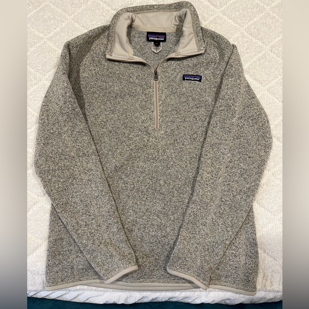 Women’s large Patagonia pullover
